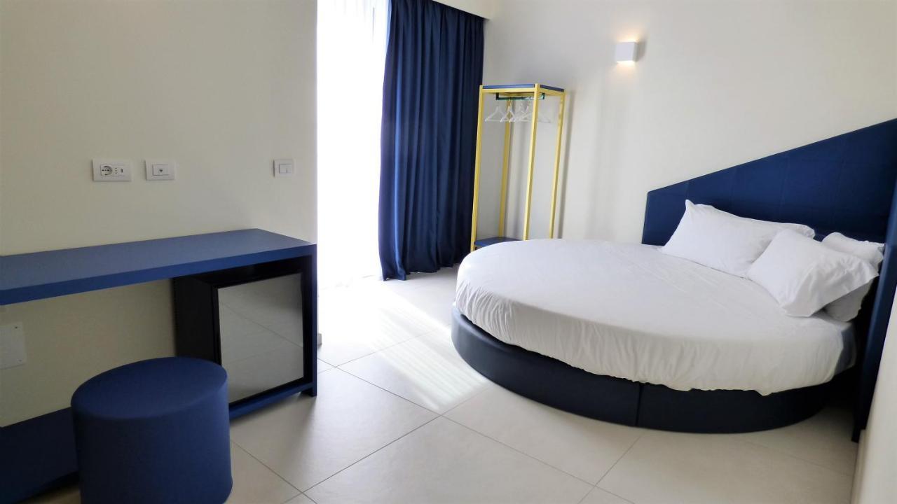 Hotel Trevi Беллария-Иджеа-Марина Экстерьер фото